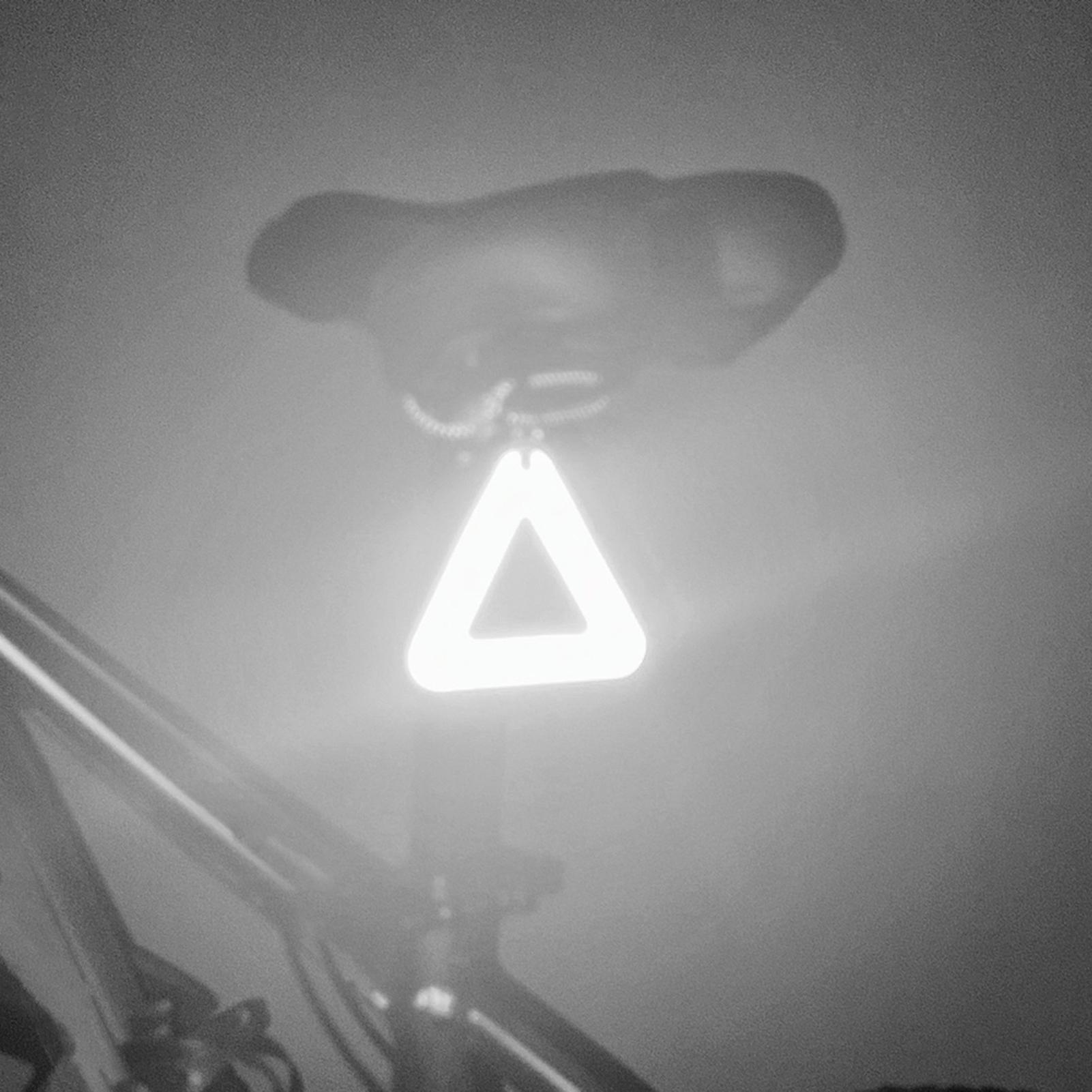 Reflective Pendants High Visib - огляд і ціна Running Gear Night